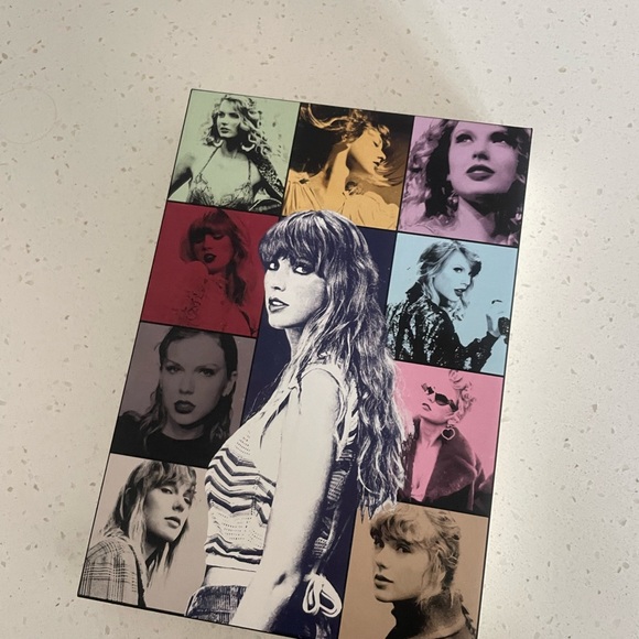 Taylor Swift Eras Tour VIP Box Houston 4/22 Everything Included - Picture 10 of 11